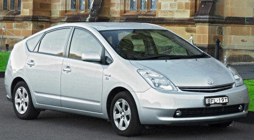 2008 Toyota Prius (en.wikipedia.org)
